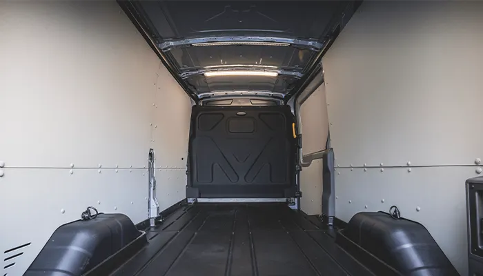 Yeni Ford E-Transit Van