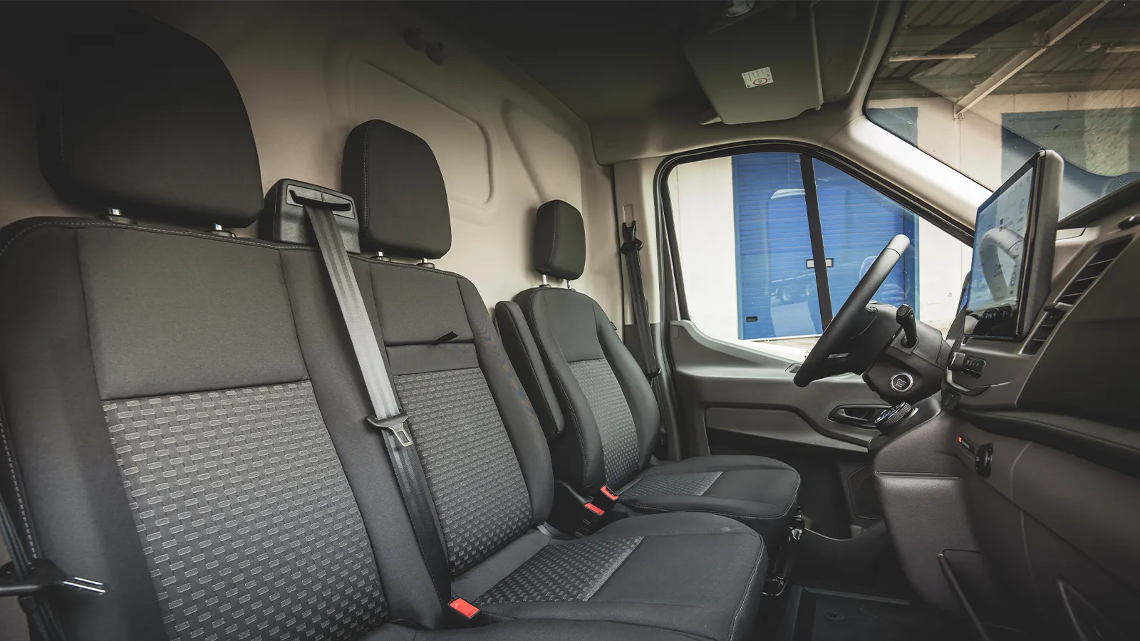 Yeni Ford E-Transit Van