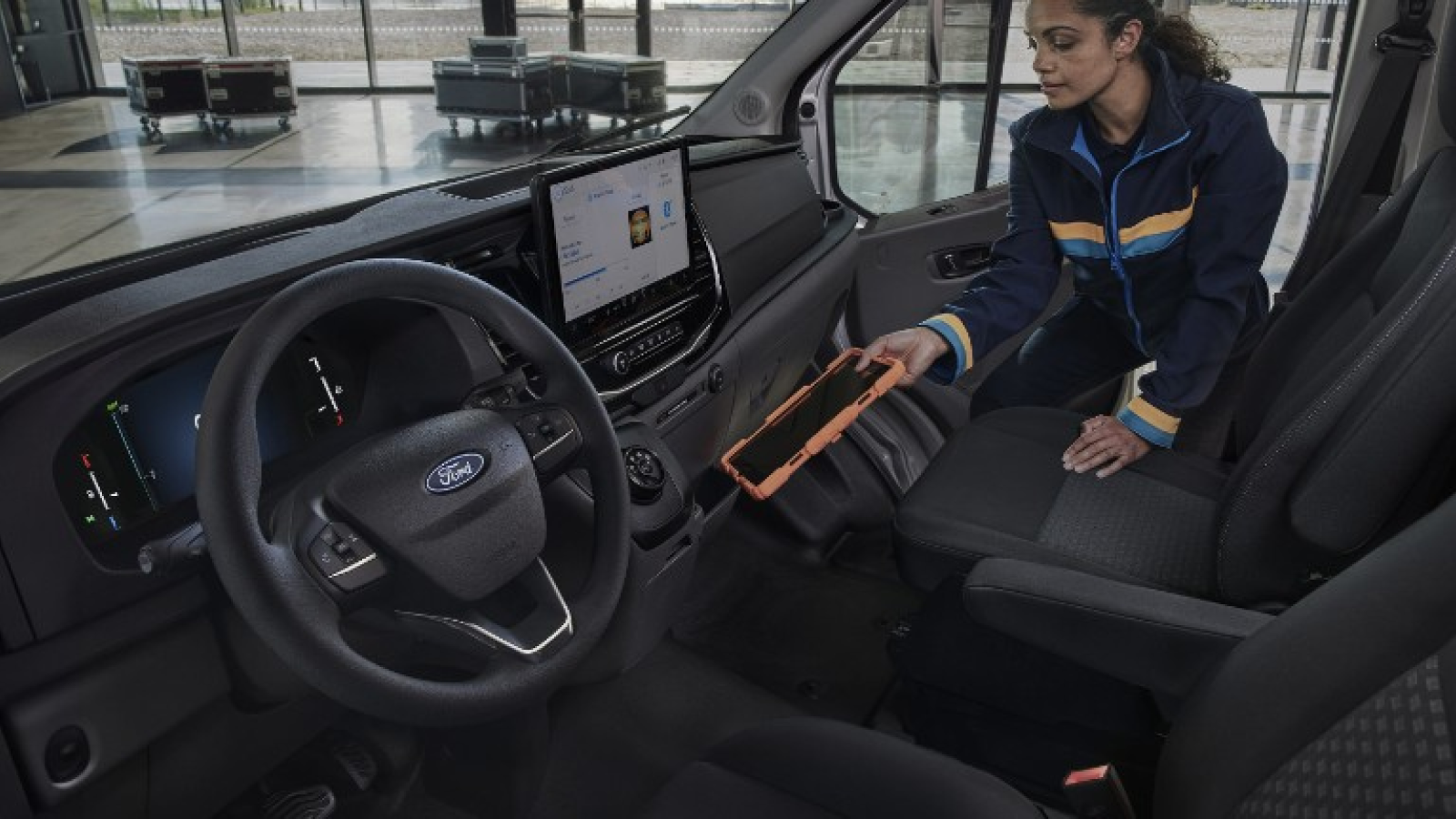 Yeni Ford E-Transit Kamyonet