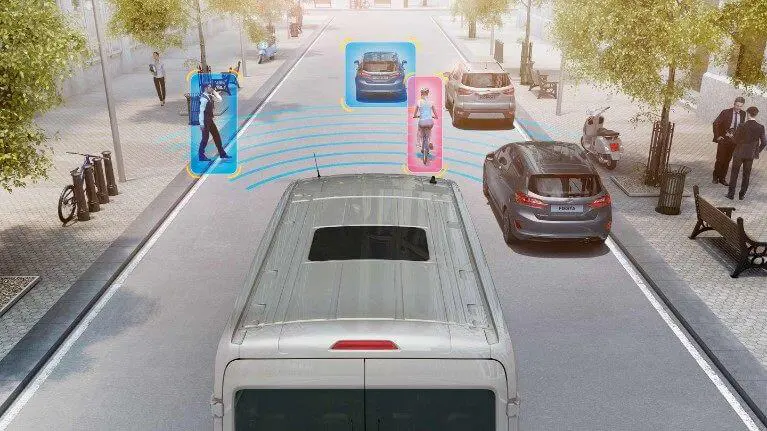 Yeni Ford E-Transit Kamyonet
