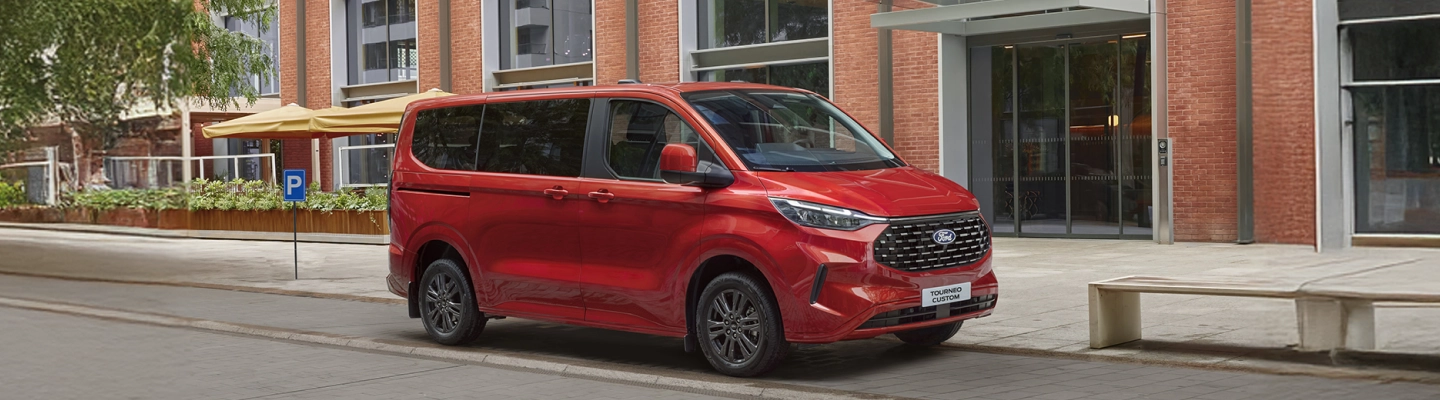 Yeni Ford Tourneo Custom ®