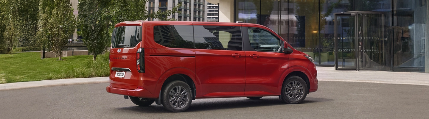 Yeni Ford Tourneo Custom ®