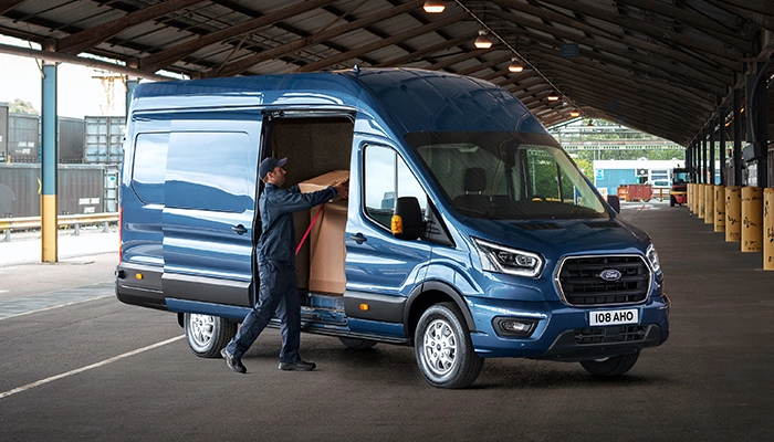 Yeni Ford Transit Van